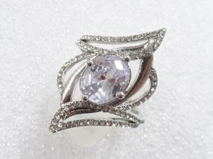 クリスタル　指輪(19号)